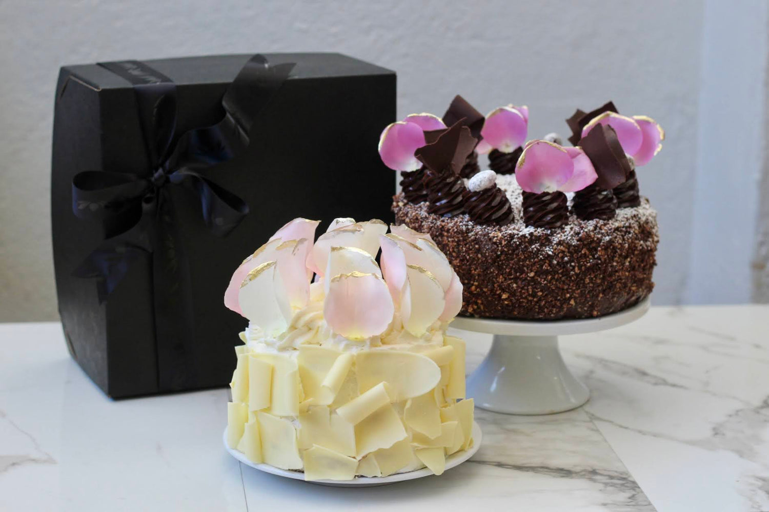 WHOLE CAKES